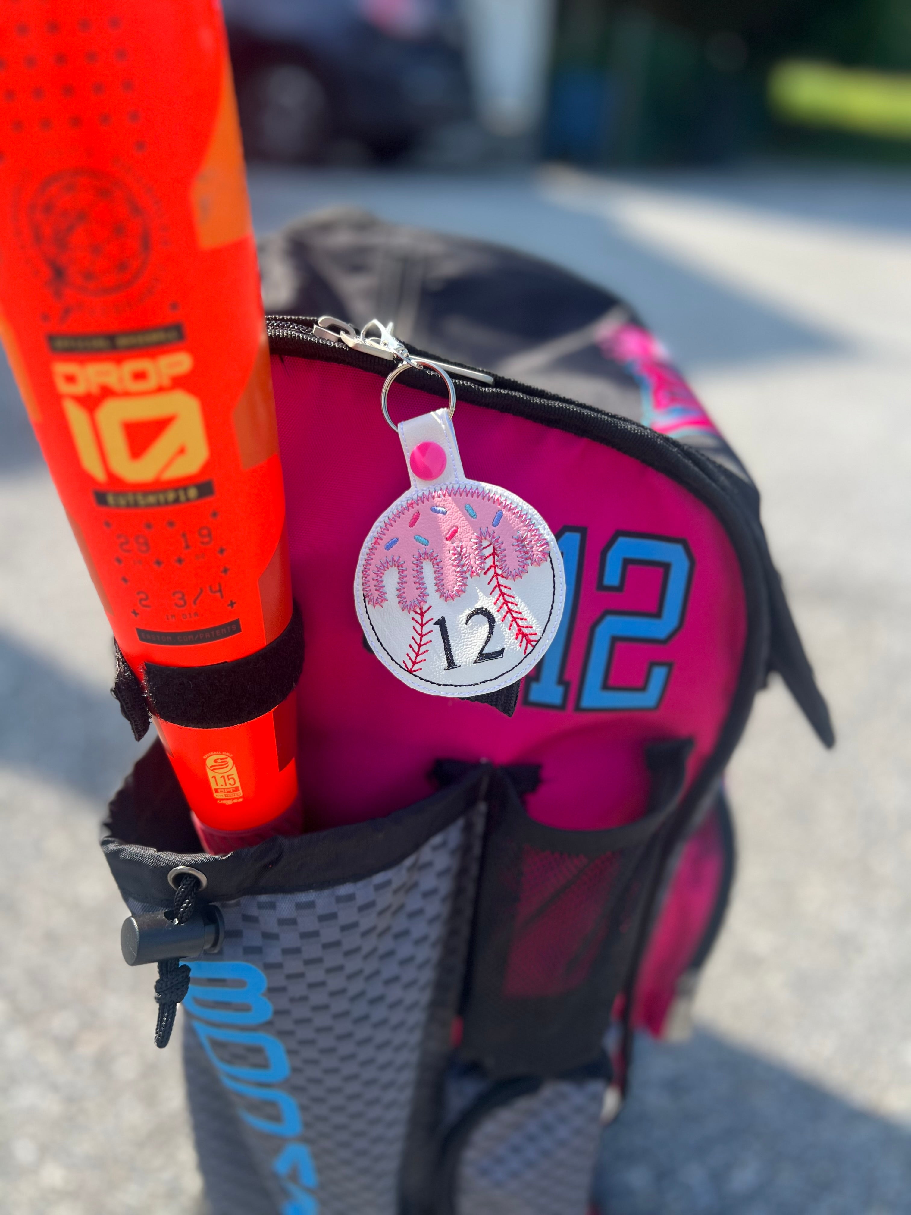 embroidered-baseball-bag-tag-custom-number