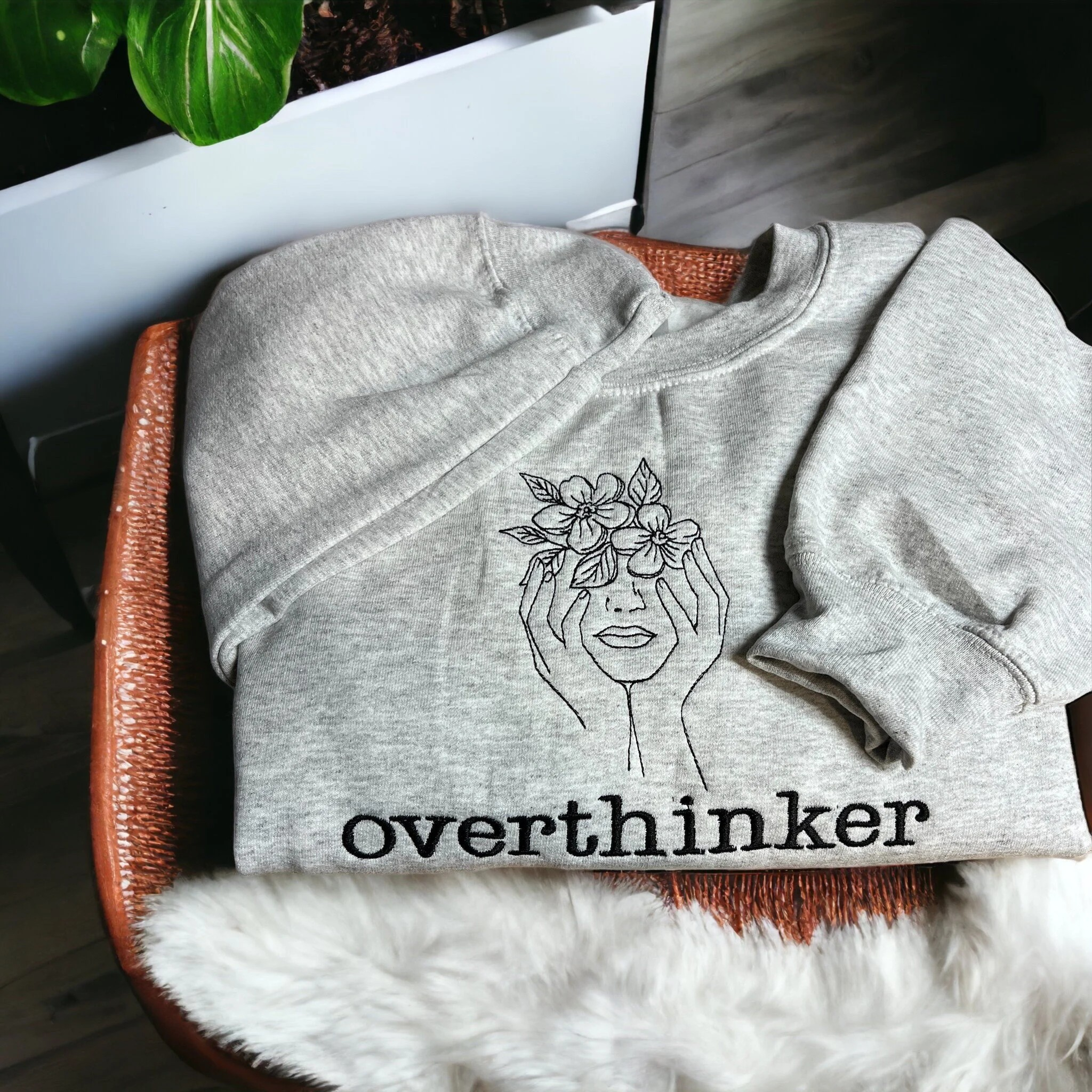 ovethinker plant sweatshirt embroidered